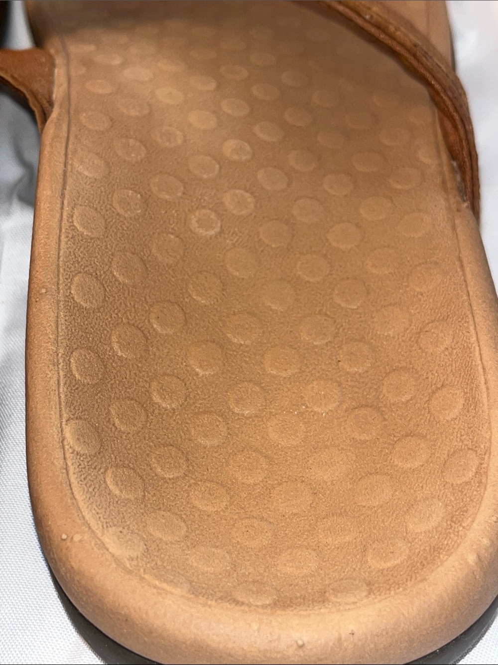 Vionic Brown Leather-Style Toe-Post Sandals with Gold Ring - Picture 4 of 8